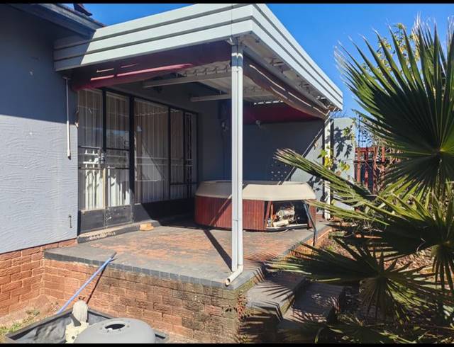 4 BEDROOM PROPERTY TO RENT IN NORKEM PARK